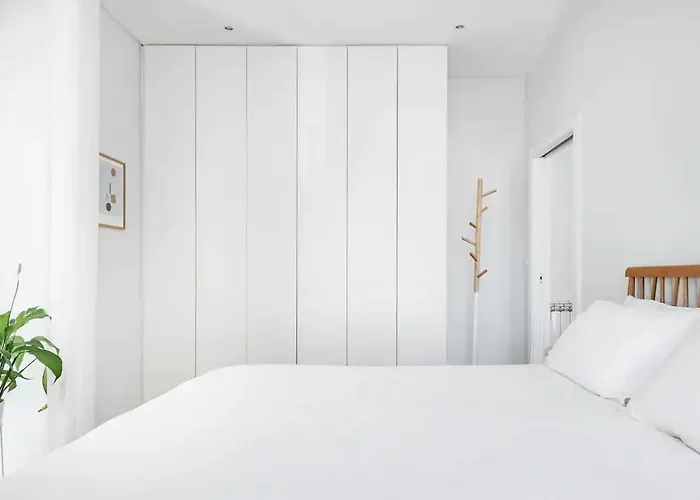 Lejlighed New Bright Design With Spacious Balcony *