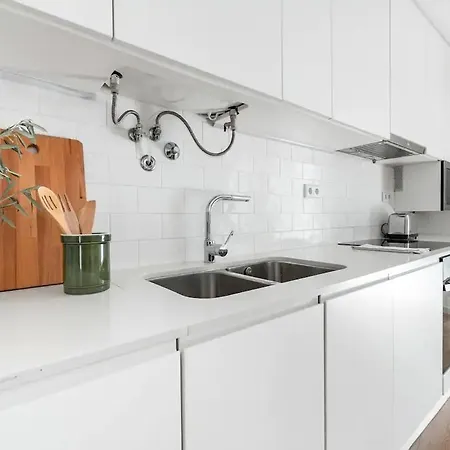 New Bright Design With Spacious Balcony Apartamento *